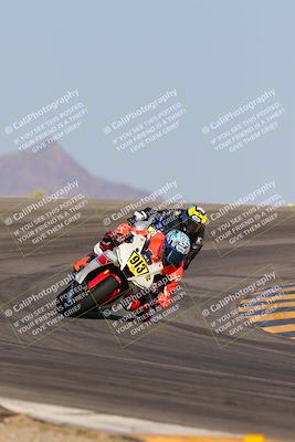 media/Oct-07-2023-CVMA (Sat) [[f84d08e330]]/Race 12 Amateur Supersport Open/